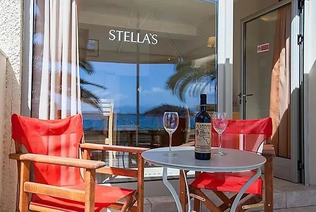 Stella's Tolón
